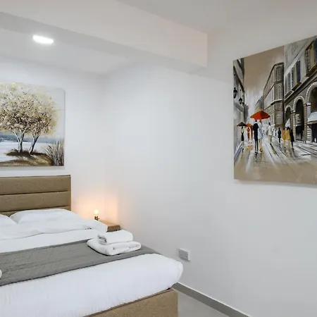 Apartment Must - Port *